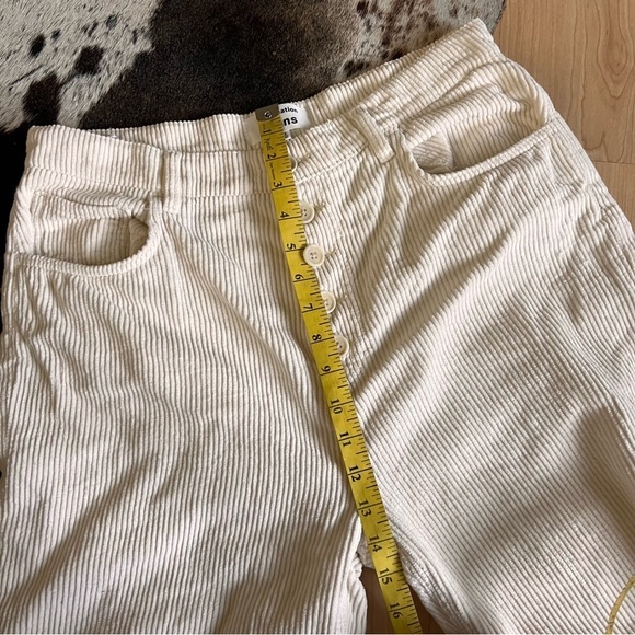 REFORMATION Cream Cynthia High Rise Straight Corduroy Pants In Bone Size 30 - Picture 10 of 11